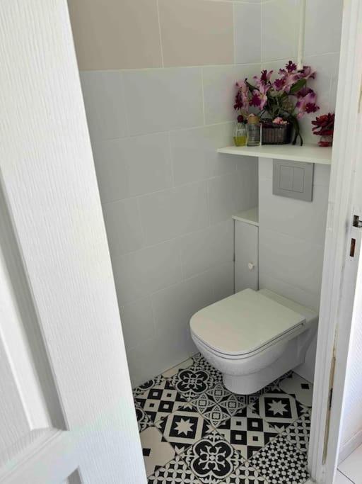 5Min Futuroscope 80M2 - 3 Chambres - Parking Prive - Wifi - Jardin Chasseneuil-du-Poitou Εξωτερικό φωτογραφία